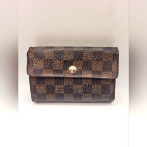Louis Vuitton Vintage Wallet